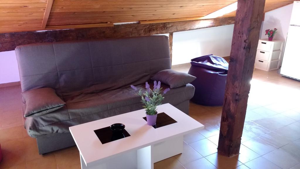 Entrehoces Plaza Mayor Apartment *
